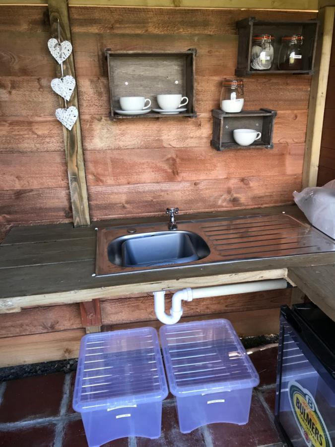 The Pump House, Bossiney Tea Room تينتاجيل المظهر الخارجي الصورة